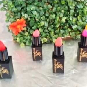 💋💋 Number 1 Seller